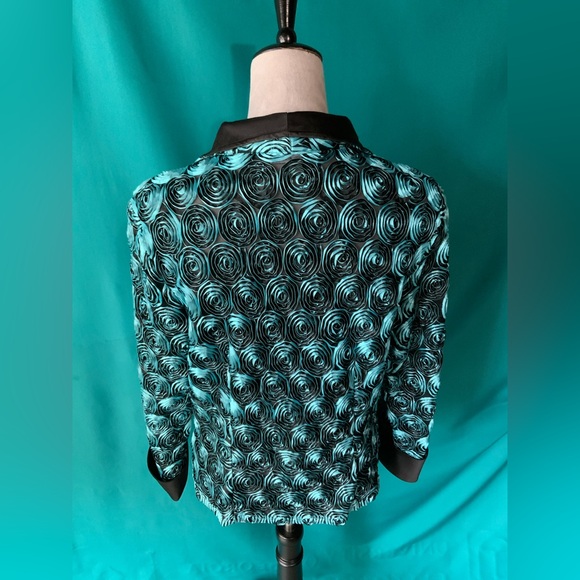 Samuel Dong Teal and Black Swirl Button Full Zip Up Blazer, Black Collar & Cuffs - Picture 2 of 4